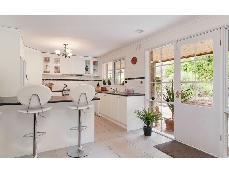 63 Johns Crescent, Mount Evelyn VIC 3796