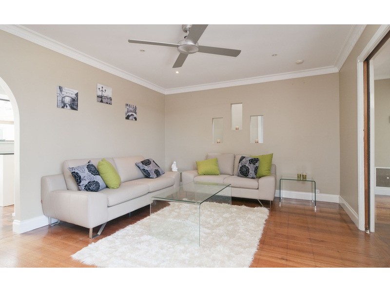 1/5 Glen Dhu Road, Kilsyth VIC 3137