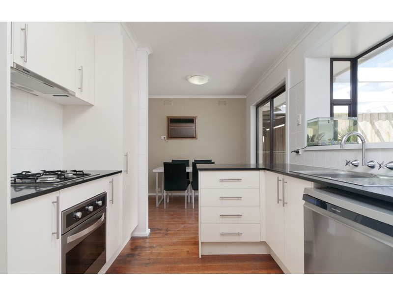 1/5 Glen Dhu Road, Kilsyth VIC 3137