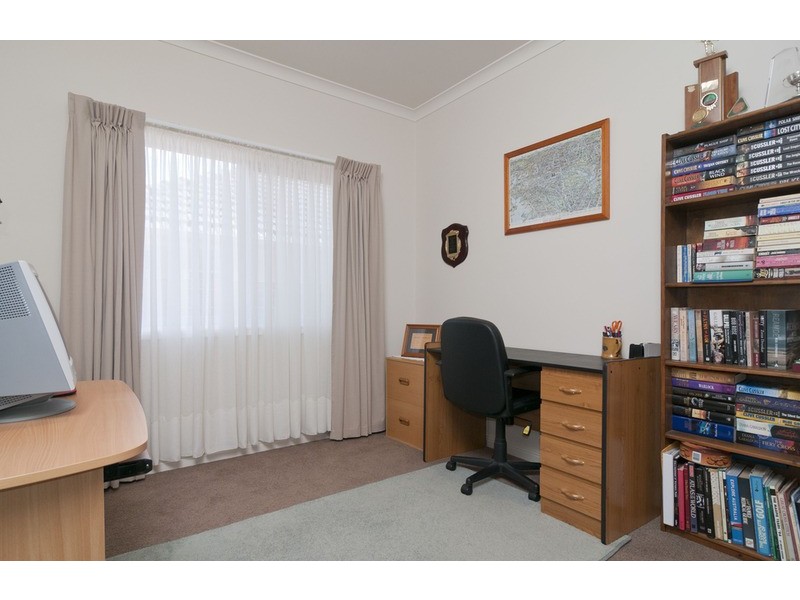 8 Greenville Street, Mooroolbark VIC 3138