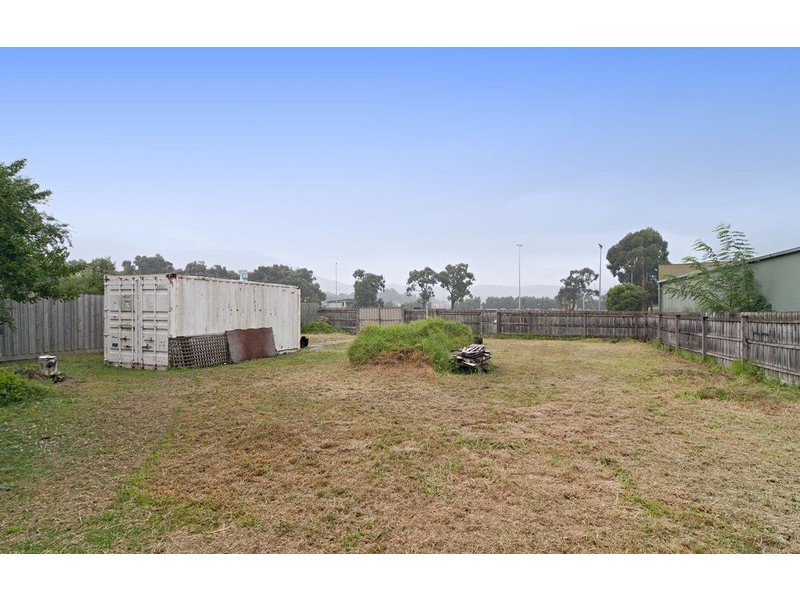18 Urana Street, Kilsyth VIC 3137