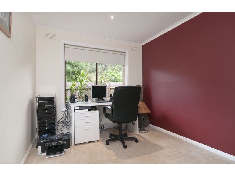 48 Croydondale Drive, Mooroolbark VIC 3138