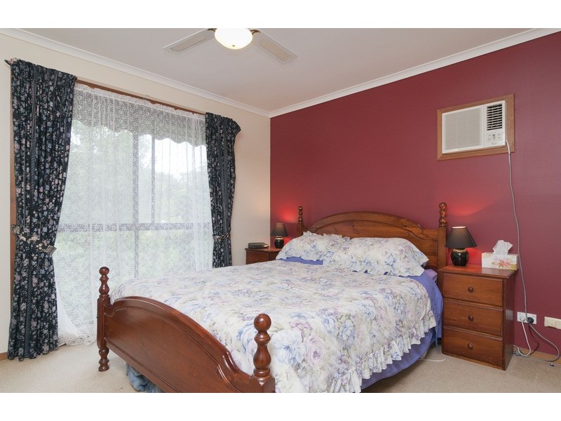 2 Swansea Road, Montrose VIC 3765