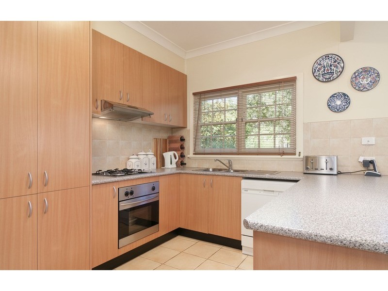 2/36-38 Vernon Street, Croydon VIC 3136