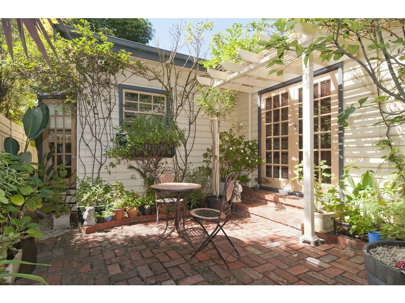 2/36-38 Vernon Street, Croydon VIC 3136