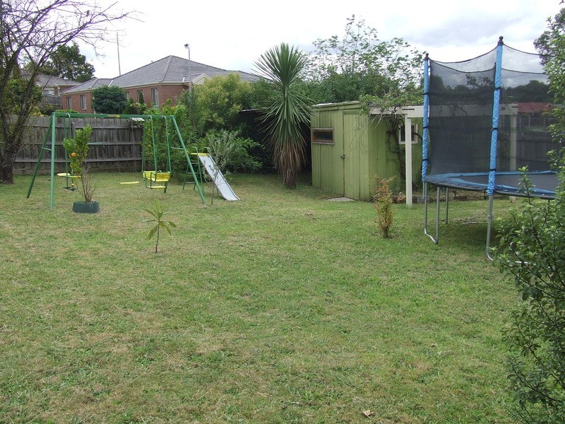 30  Dryden  Road, Mooroolbark VIC 3138