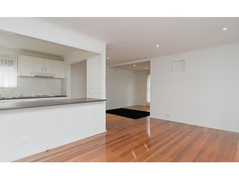 21 Turkeith Crescent, Croydon North VIC 3136