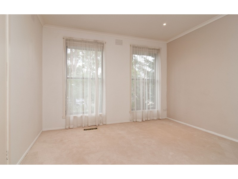 21 Turkeith Crescent, Croydon North VIC 3136