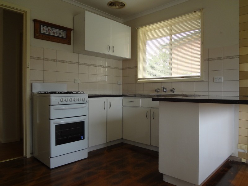 50 Greenslopes Drive, Mooroolbark VIC 3138