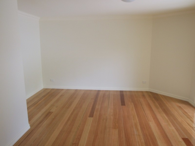 3/12 Ryland  Avenue, Croydon VIC 3136