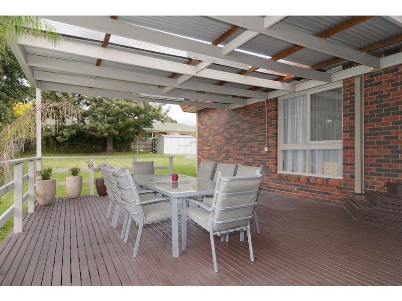 19 Joanne Avenue, Chirnside Park VIC 3116