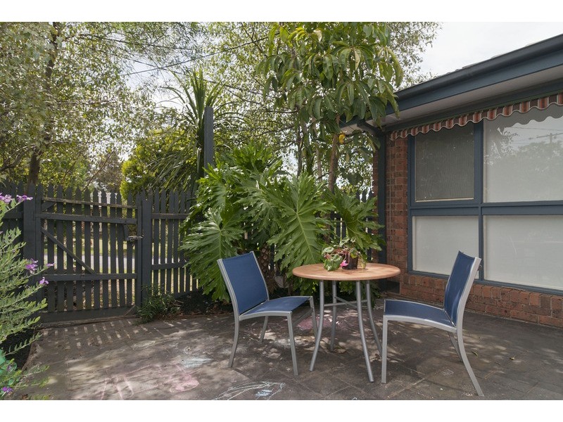 1 Coombah Court, Mooroolbark VIC 3138
