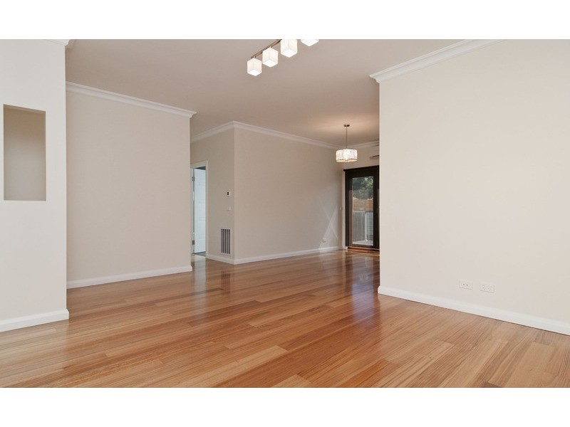2/29 Bonnie View Road, Croydon North VIC 3136