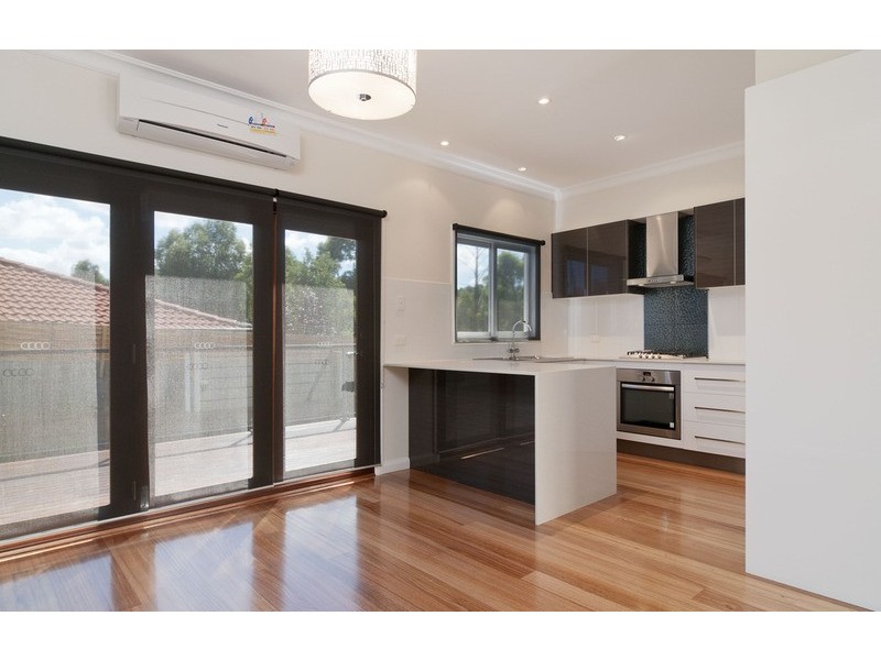 2/29 Bonnie View Road, Croydon North VIC 3136