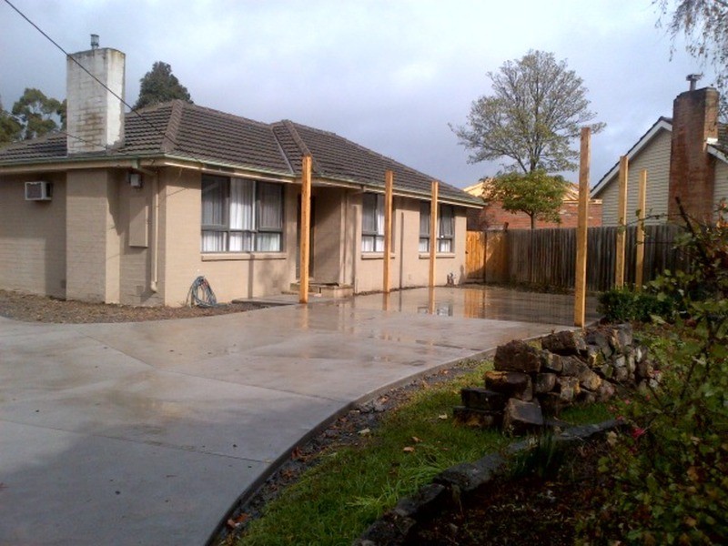 18 Lena Grove, Kilsyth VIC 3137