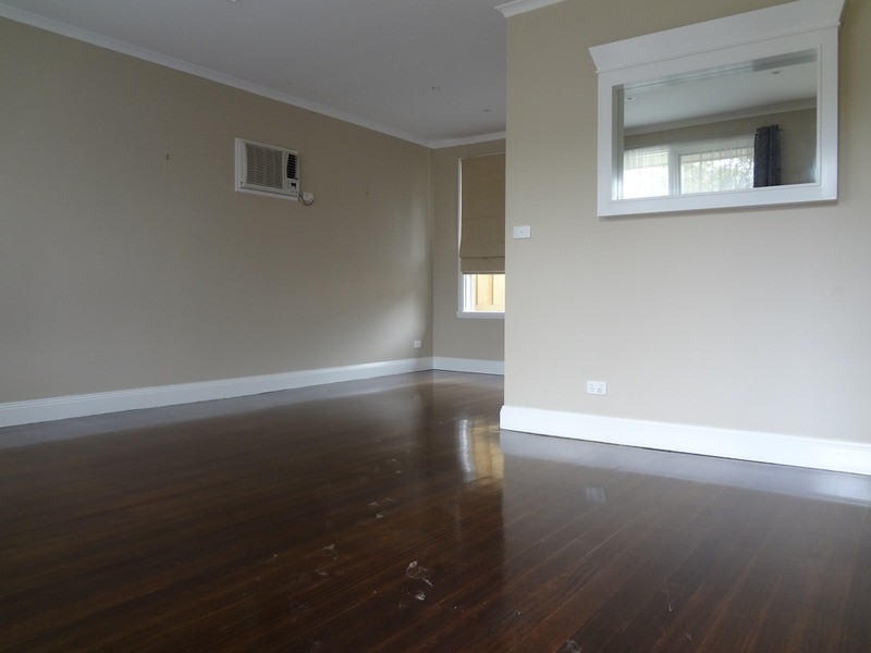 18 Lena Grove, Kilsyth VIC 3137