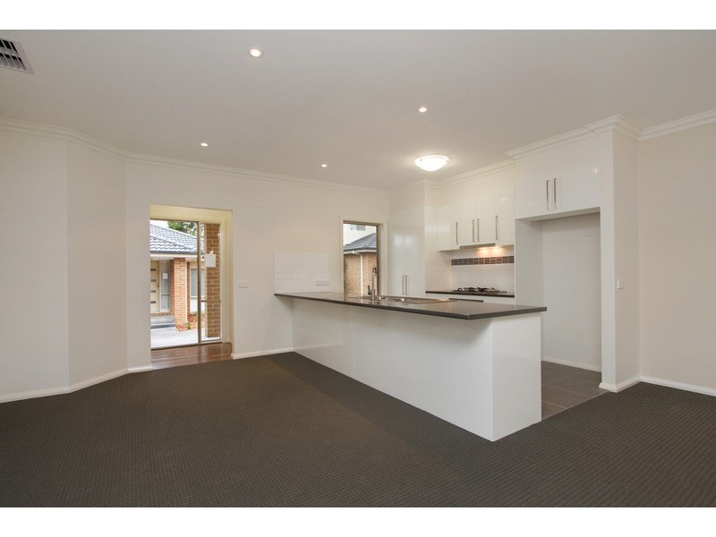 2/100 Dorset Road, Croydon VIC 3136