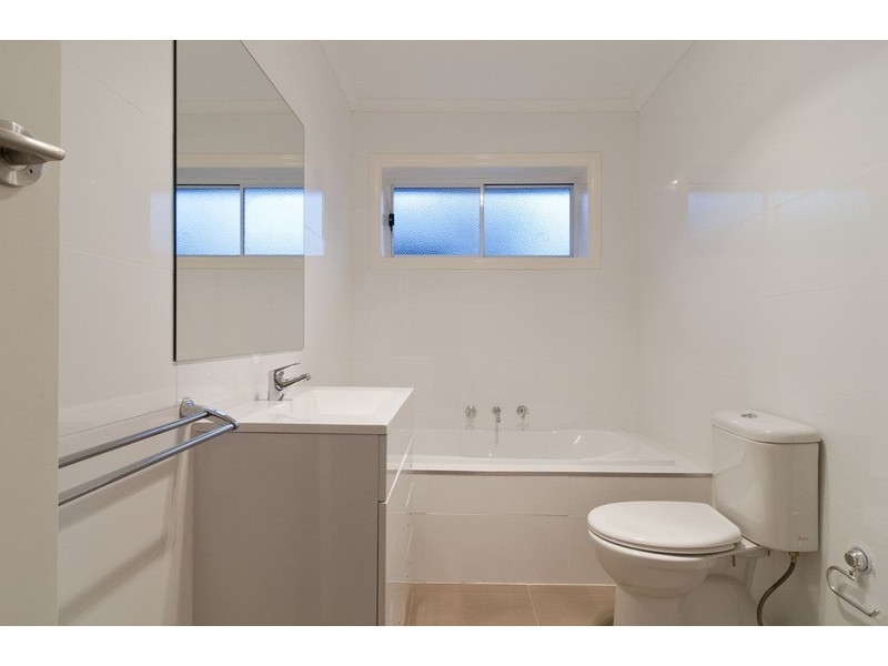 1/14 Piccadilly Court, Kilsyth VIC 3137