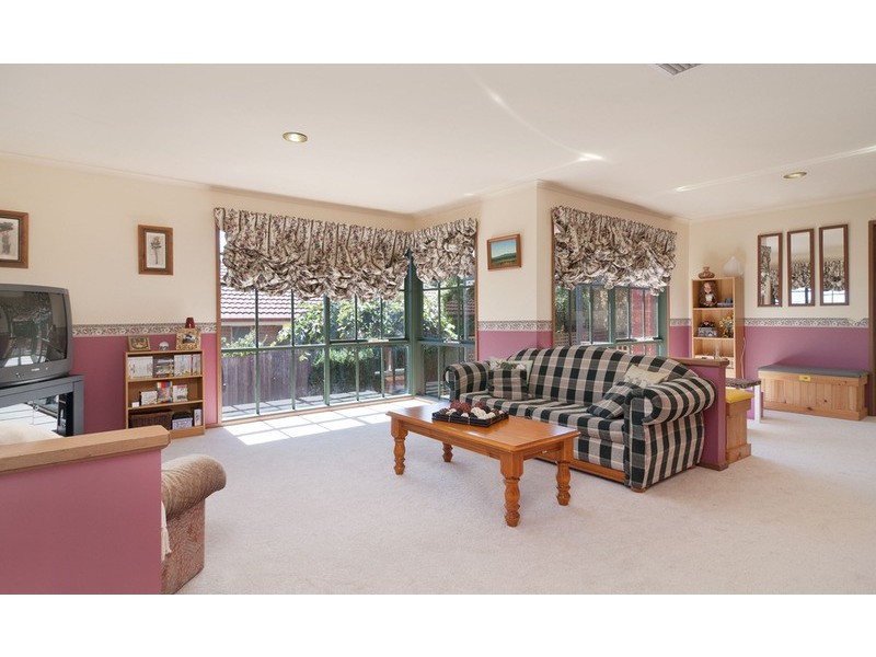 49 Partridge Way, Mooroolbark VIC 3138