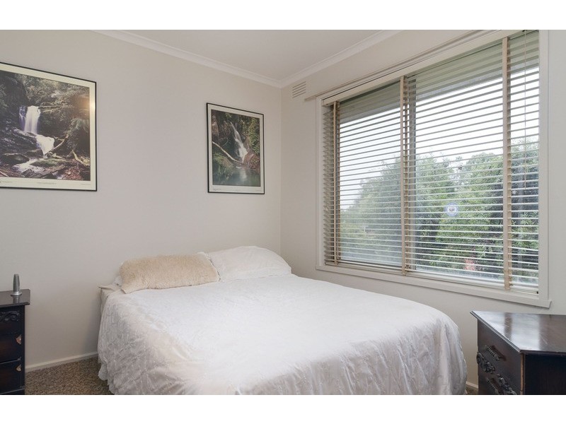 2/14 Newman Road, Mooroolbark VIC 3138