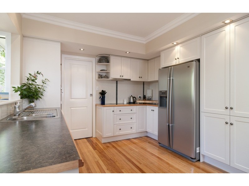 109 Manchester Road, Mooroolbark VIC 3138