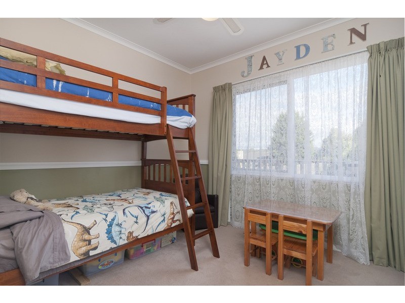 109 Manchester Road, Mooroolbark VIC 3138