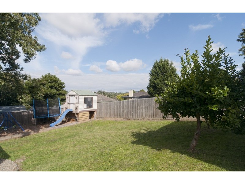 109 Manchester Road, Mooroolbark VIC 3138