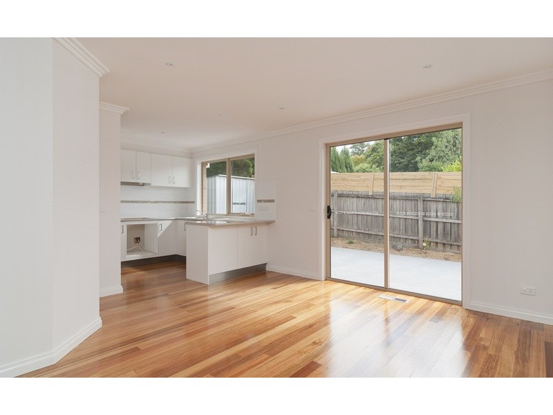 21b Turkeith Crescent, Croydon North VIC 3136