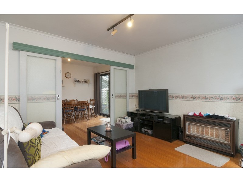 14 Highpoint Avenue, Mooroolbark VIC 3138