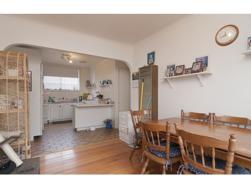 14 Highpoint Avenue, Mooroolbark VIC 3138