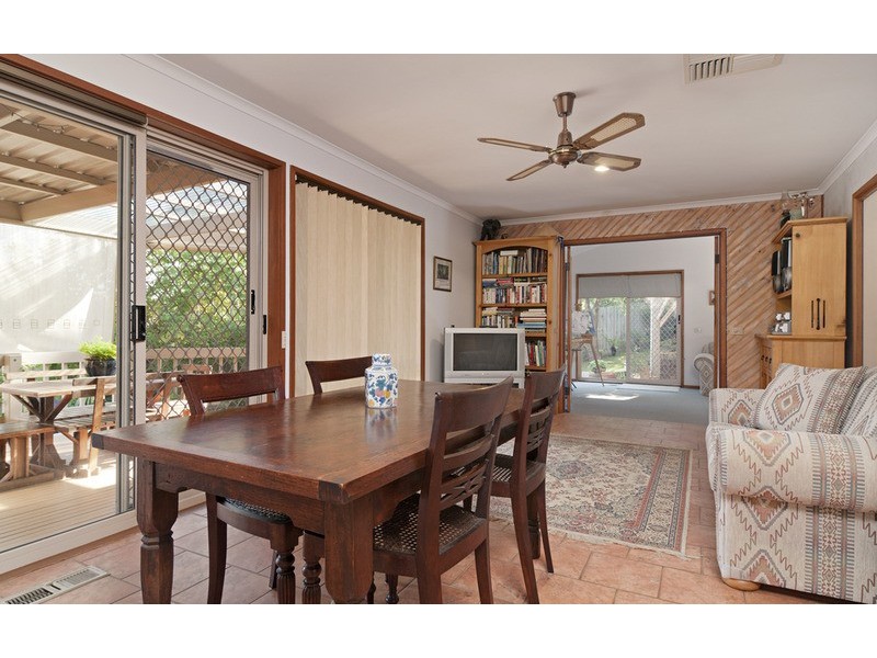 84 Rolling Hills Road, Chirnside Park VIC 3116