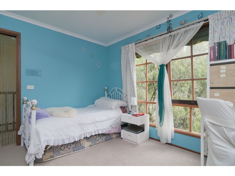 2 Biscay Court, Boronia VIC 3155