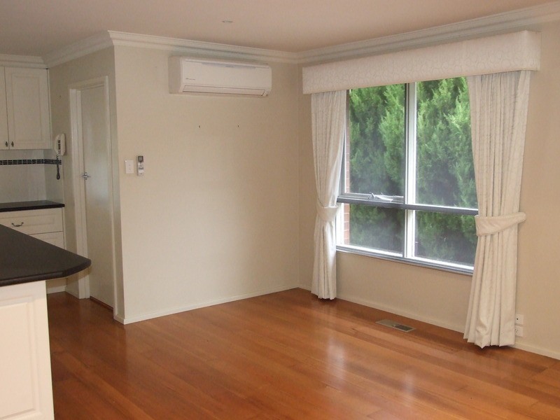 72 Carronvale Road, Mooroolbark VIC 3138