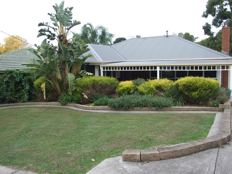 72 Carronvale Road, Mooroolbark VIC 3138