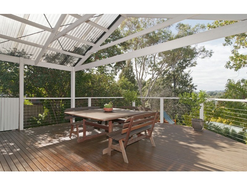 10 Woodville Road, Mooroolbark VIC 3138