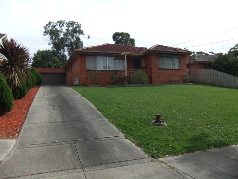 78 Croydondale  Drive, Mooroolbark VIC 3138