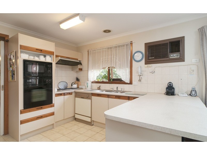 8/100 Hull Road, Croydon VIC 3136