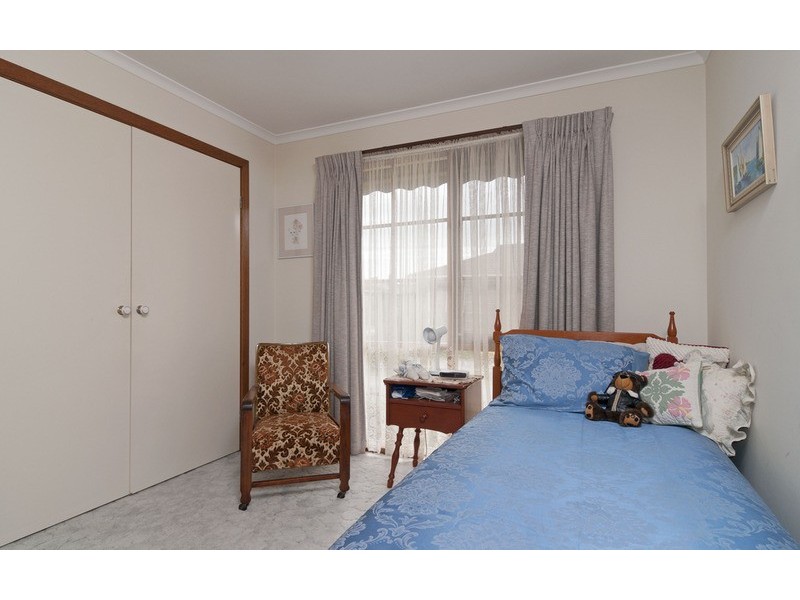 8/100 Hull Road, Croydon VIC 3136