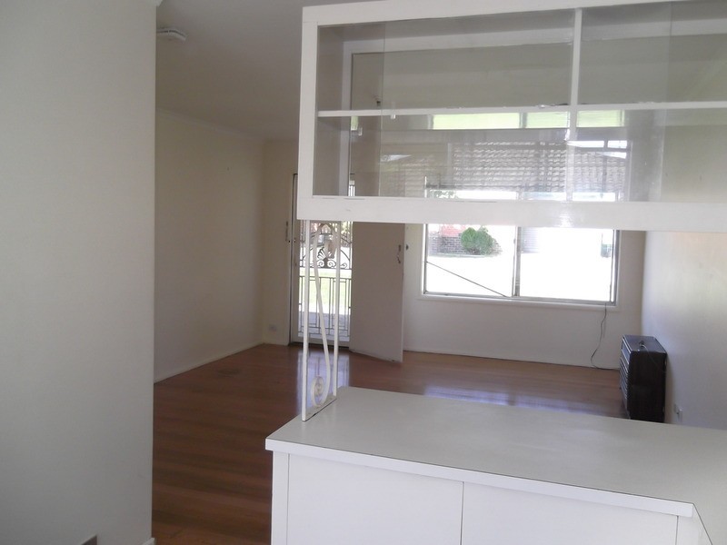 2/3 Violen Street, Bayswater VIC 3153