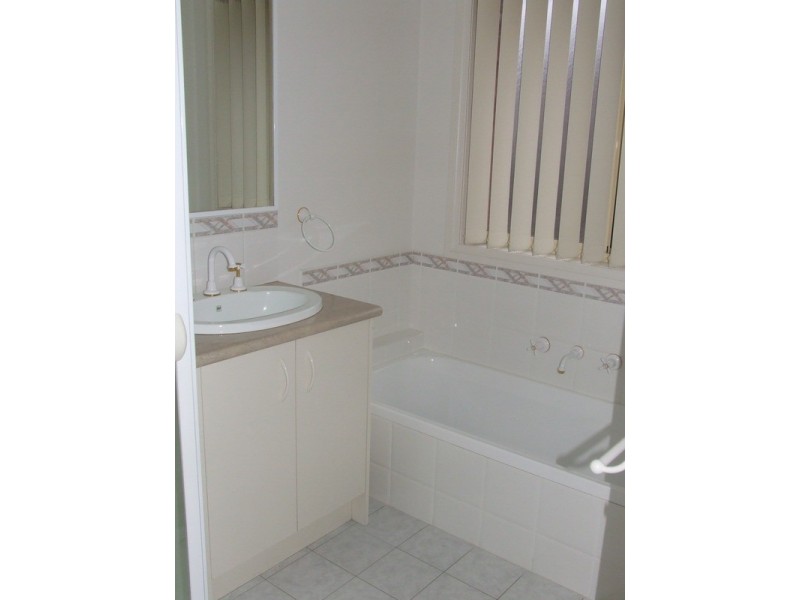 1 Kentish Place, Chirnside Park VIC 3116