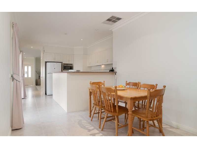 10 Walter Lynch Way, Chirnside Park VIC 3116