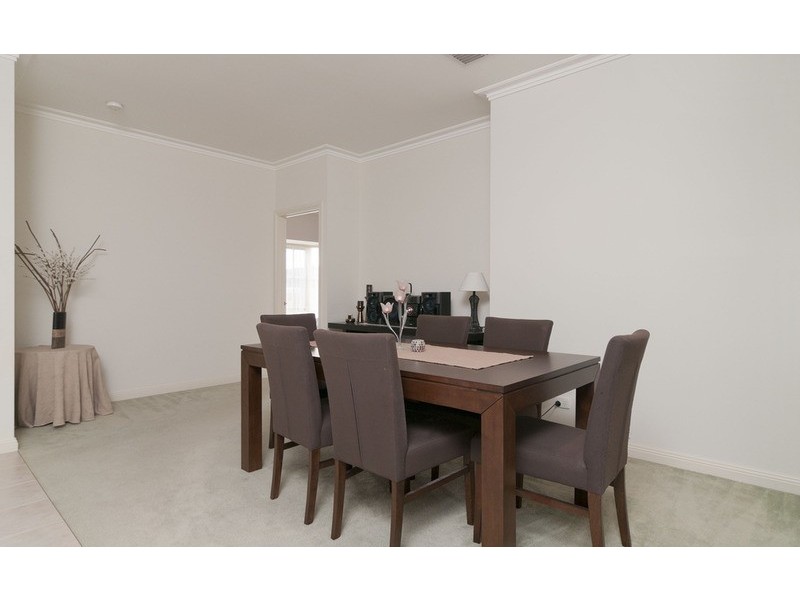 10 Walter Lynch Way, Chirnside Park VIC 3116