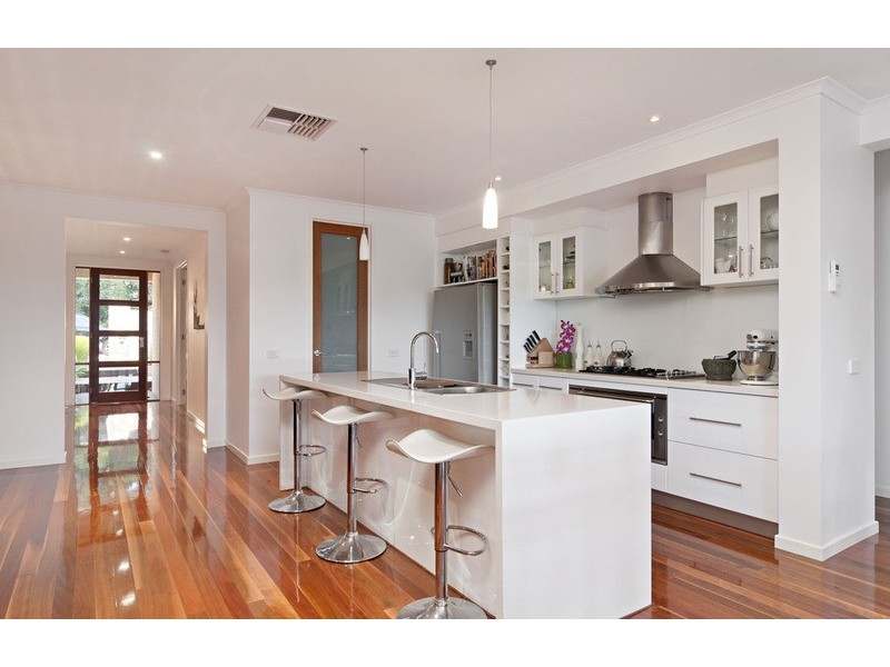 209 Cambridge Road, Mooroolbark VIC 3138