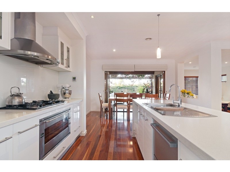 209 Cambridge Road, Mooroolbark VIC 3138