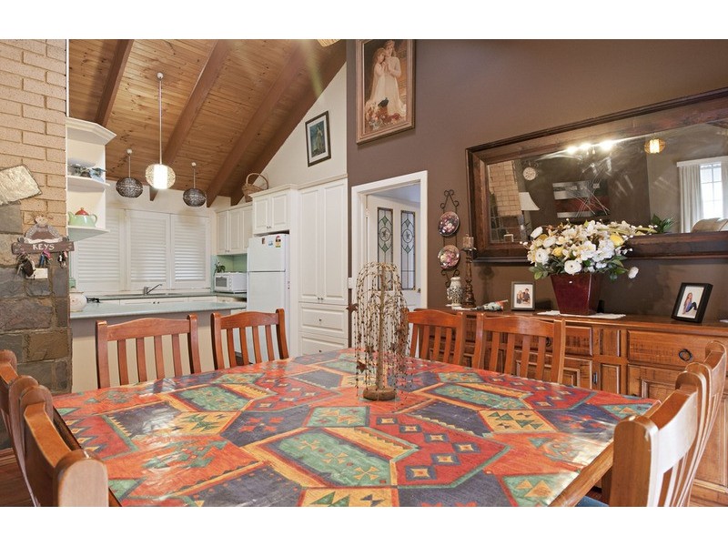 2 Vigano Court, Mooroolbark VIC 3138