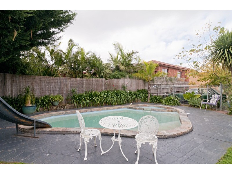 2 Vigano Court, Mooroolbark VIC 3138