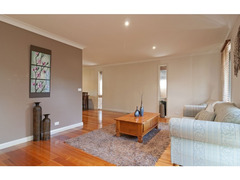 2 Katrina Court, Mooroolbark VIC 3138