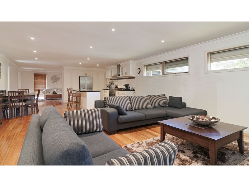 2 Katrina Court, Mooroolbark VIC 3138