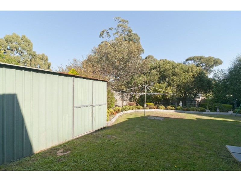 2 Katrina Court, Mooroolbark VIC 3138