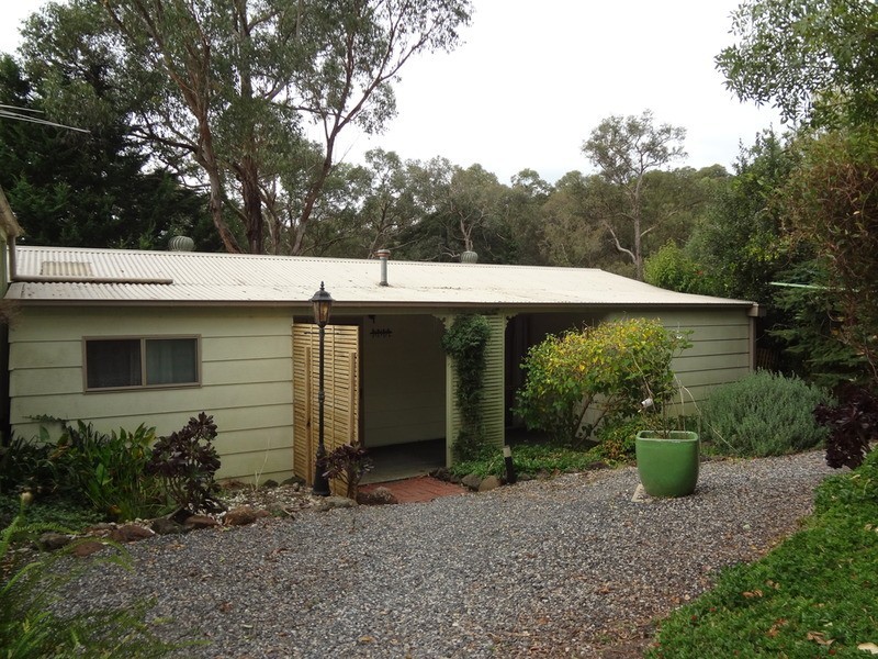 4a Roland Avenue, Mount Evelyn VIC 3796